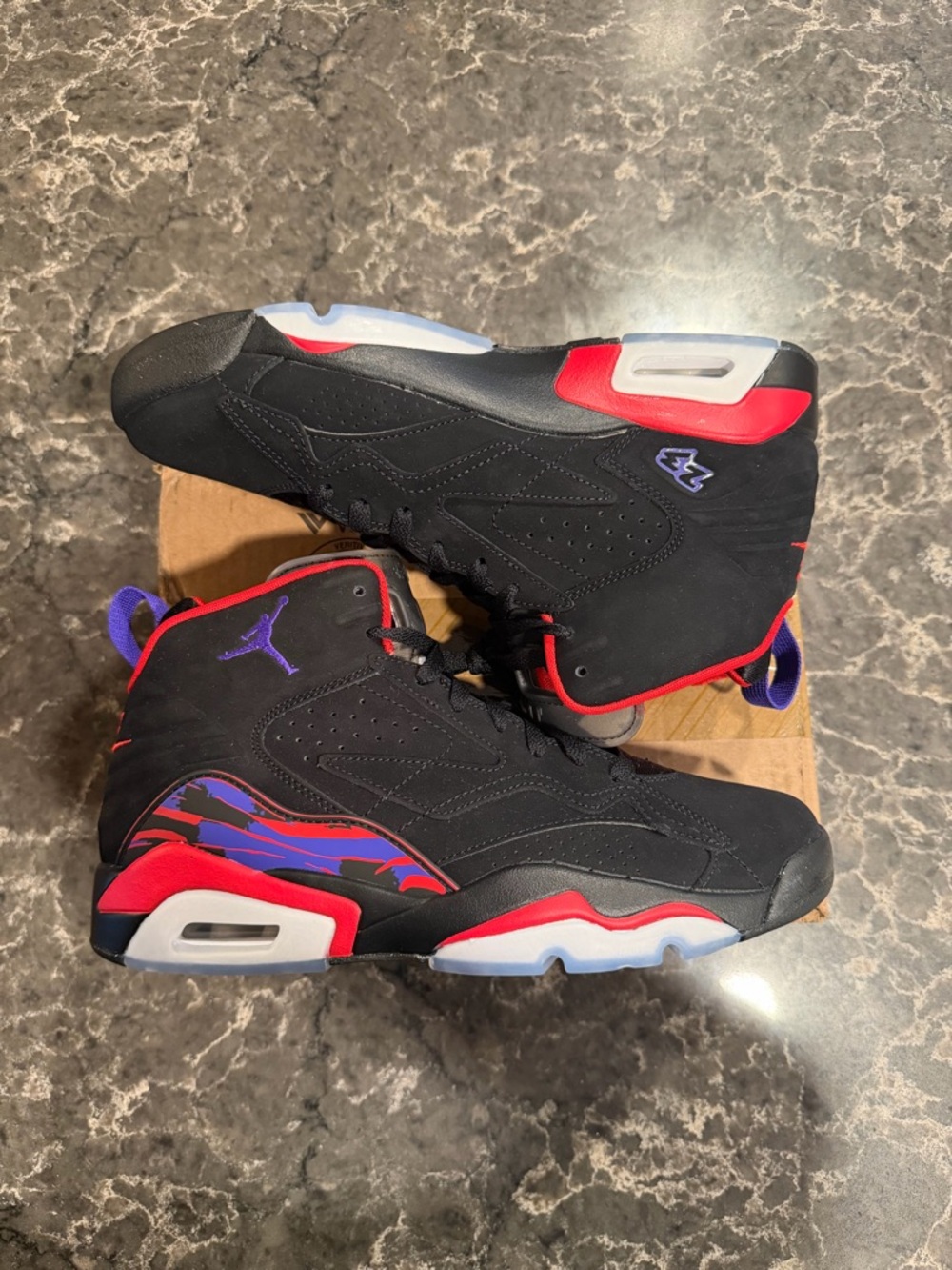 NEW Air Jordan MVP 678 (Raptors) DZ4475-006 - Picture 2 of 6